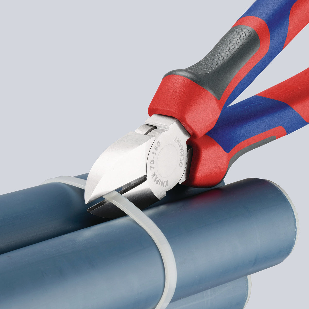 KNIPEX Seitenschneider 140 mm, polierter Kopf, Mehrkomponenten-Griffe, max. 1,8 mm