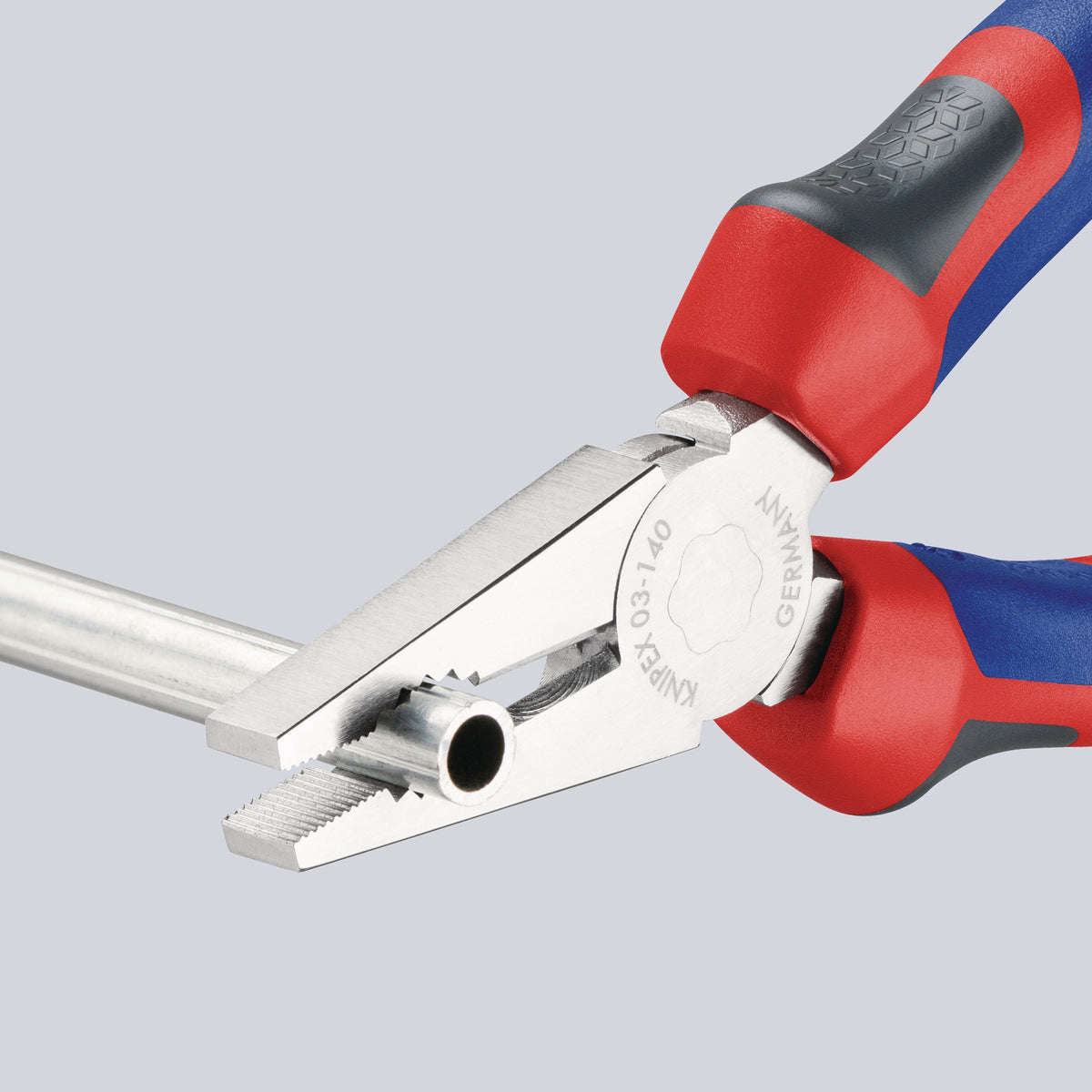 KNIPEX Kombizange 140 mm verchromt mit Comfort-Griff – Präzision für Handwerk und Elektro