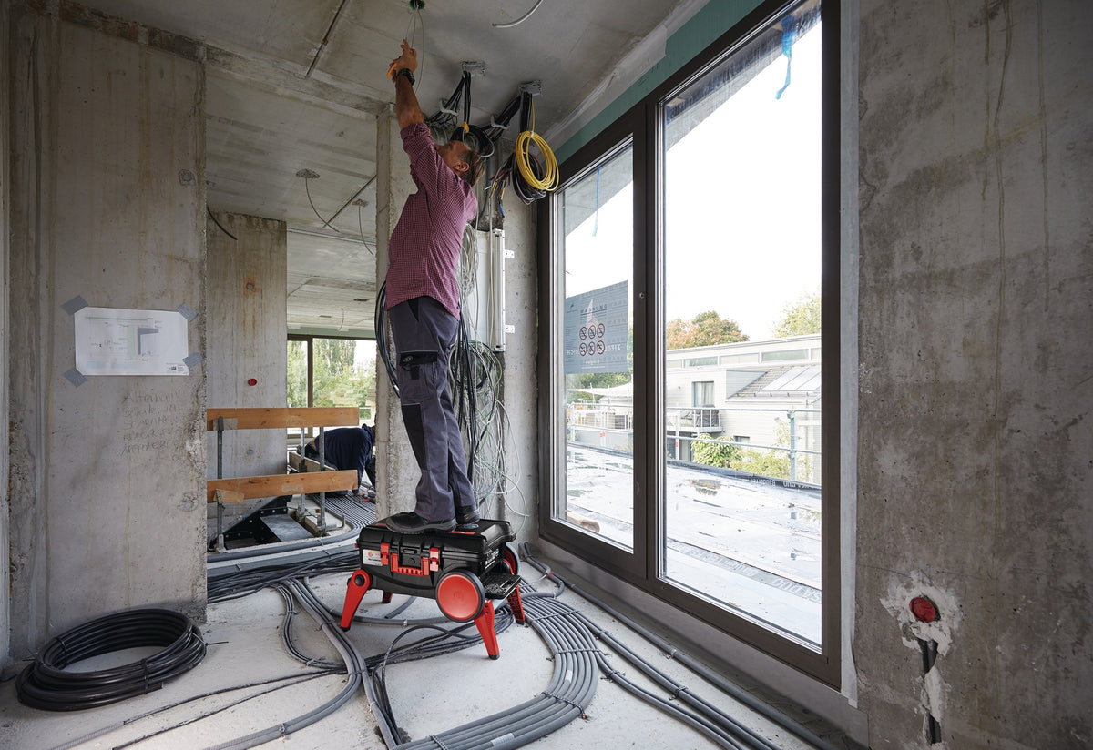 Wiha Werkzeugsortiment XXL III 106-teilig im Schutzkoffer – VDE-isoliert, rollbar, staub- & wasserdicht