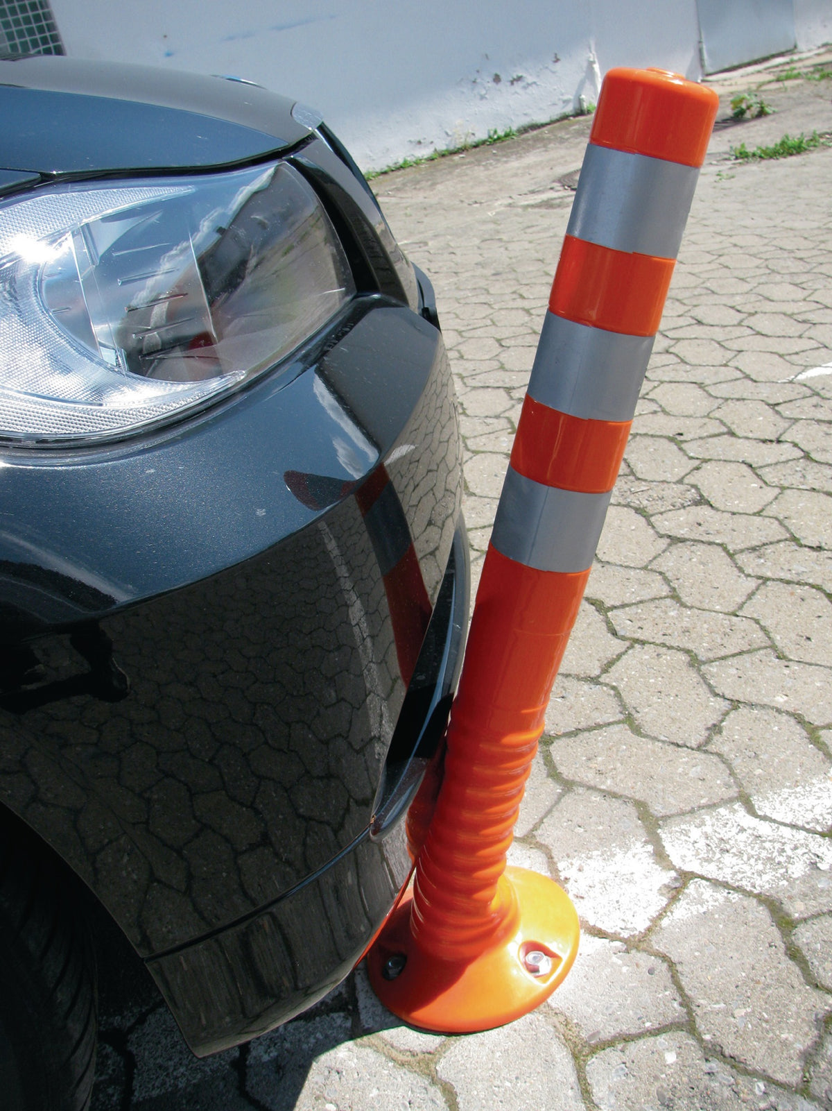 TEMKA Sperrpfosten orange/weiß Ø 80 mm zum Aufschrauben mit Befestigungsmaterial