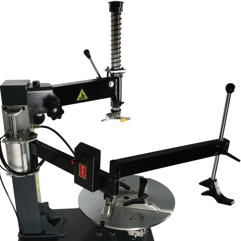 Fabbri Reifenmontiermaschine mit Hilfsarm ZH620HA – ZH620F