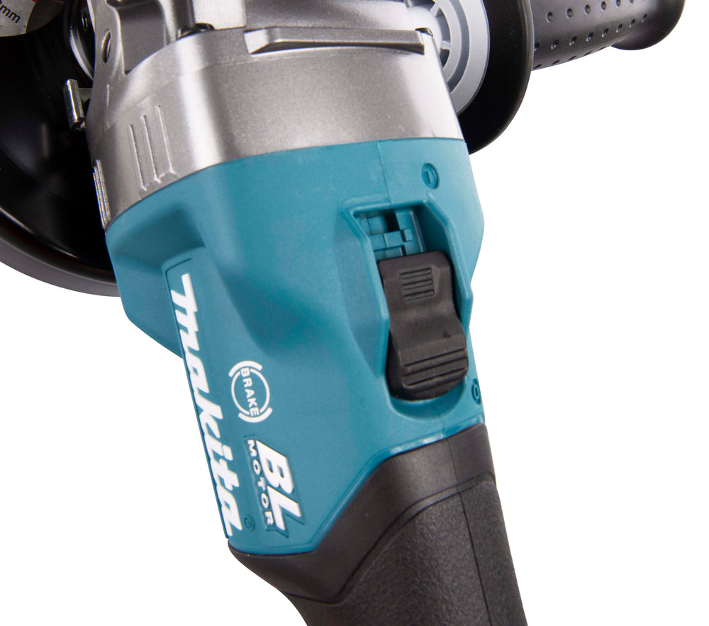 Makita Akku-Winkelschleifer – 40V max., inkl. Ladegerät & 2x Akku BL4040 4,0 Ah - GA023GM201