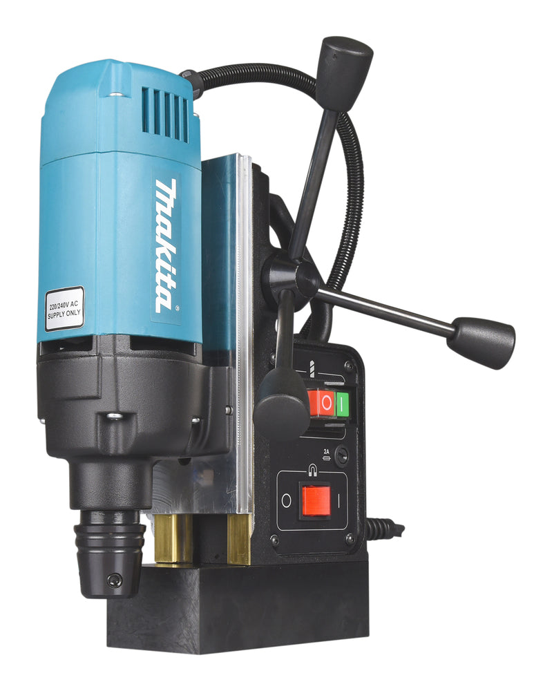 Makita Magnet-Kernbohrmaschine – mit Weldon-Aufnahme, Öltank & Magnetfuß - HB350