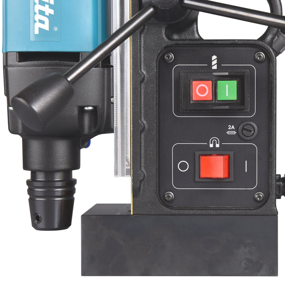 Makita Magnet-Kernbohrmaschine – mit Weldon-Aufnahme, Öltank & Magnetfuß - HB350