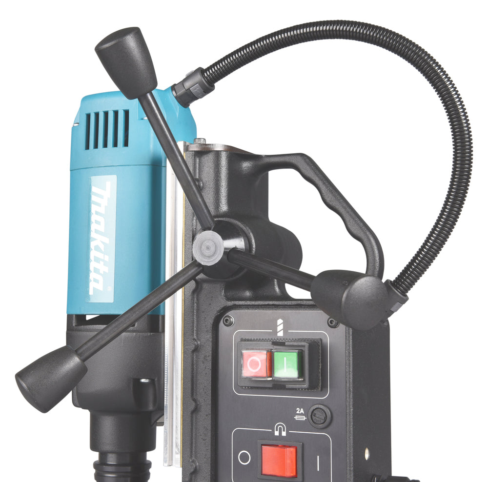 Makita Magnet-Kernbohrmaschine – mit Weldon-Aufnahme, Öltank & Magnetfuß - HB350