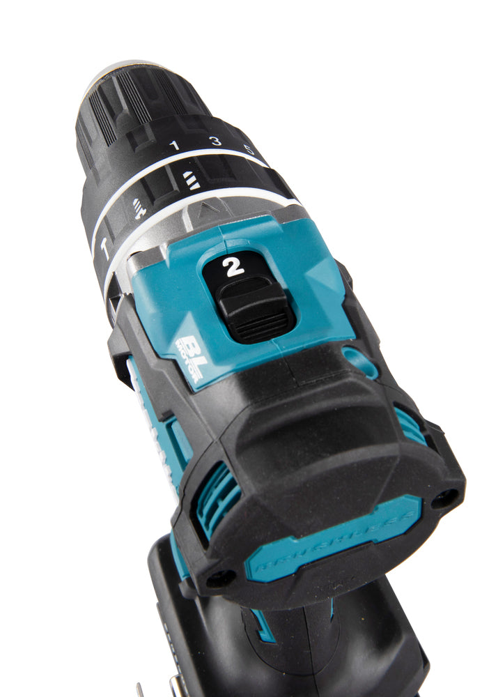 Makita Akku-Schlagbohrschrauber – 18V, 70 Nm Drehmoment, bürstenlos & kompakt - HP002GZ