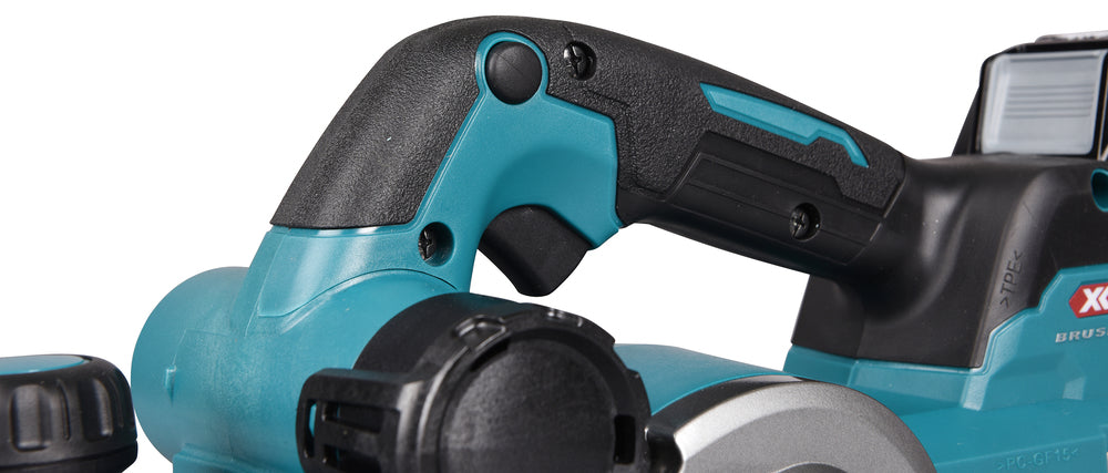 Makita Akku-Hobel – kraftvoll, präzise & leise im Einsatz - KP001GM201