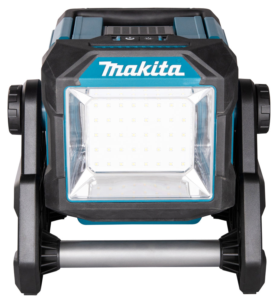 Makita LED-Akku-Baustrahler – 40 LEDs, 3 Helligkeitsstufen & IP65 (XGT 40V max.) - ML005G