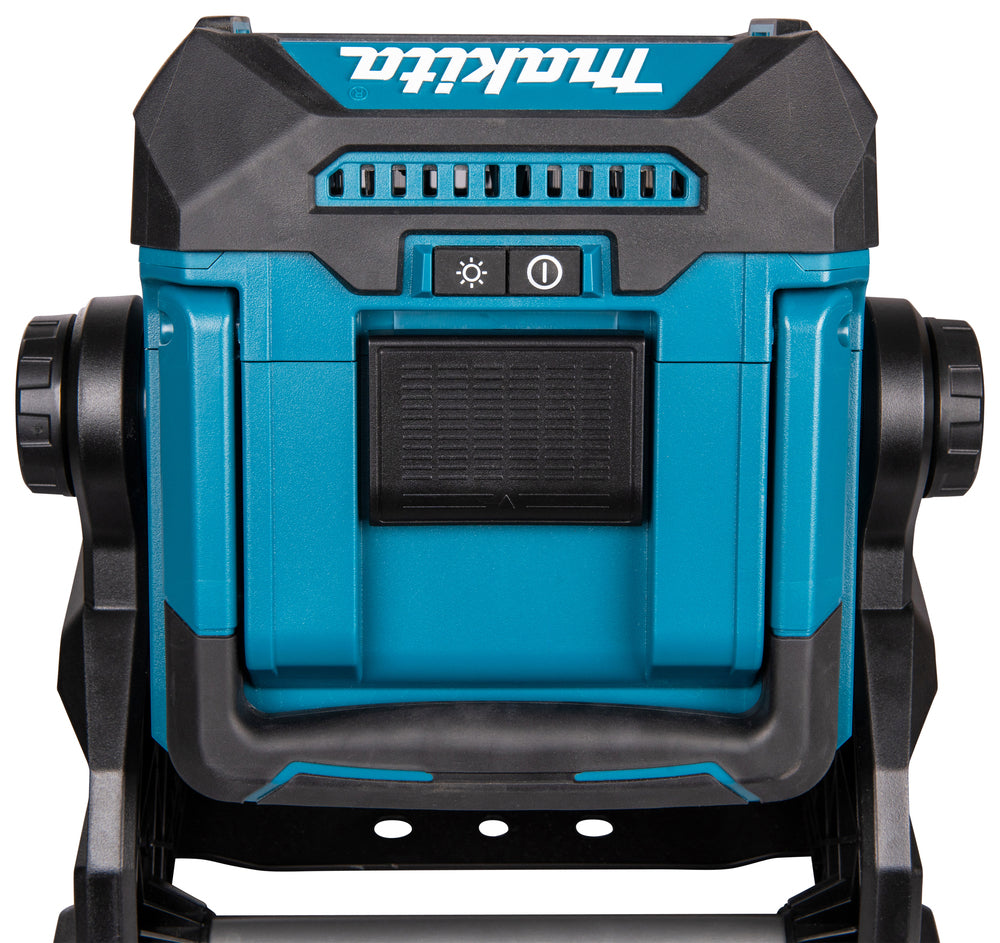 Makita LED-Akku-Baustrahler – 40 LEDs, 3 Helligkeitsstufen & IP65 (XGT 40V max.) - ML005G