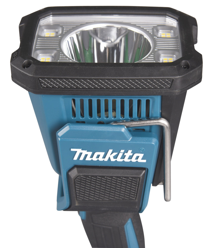 Makita LED-Akku-Handstrahler – Stroboskop-Funktion, XPT & 40V max. System - ML007G