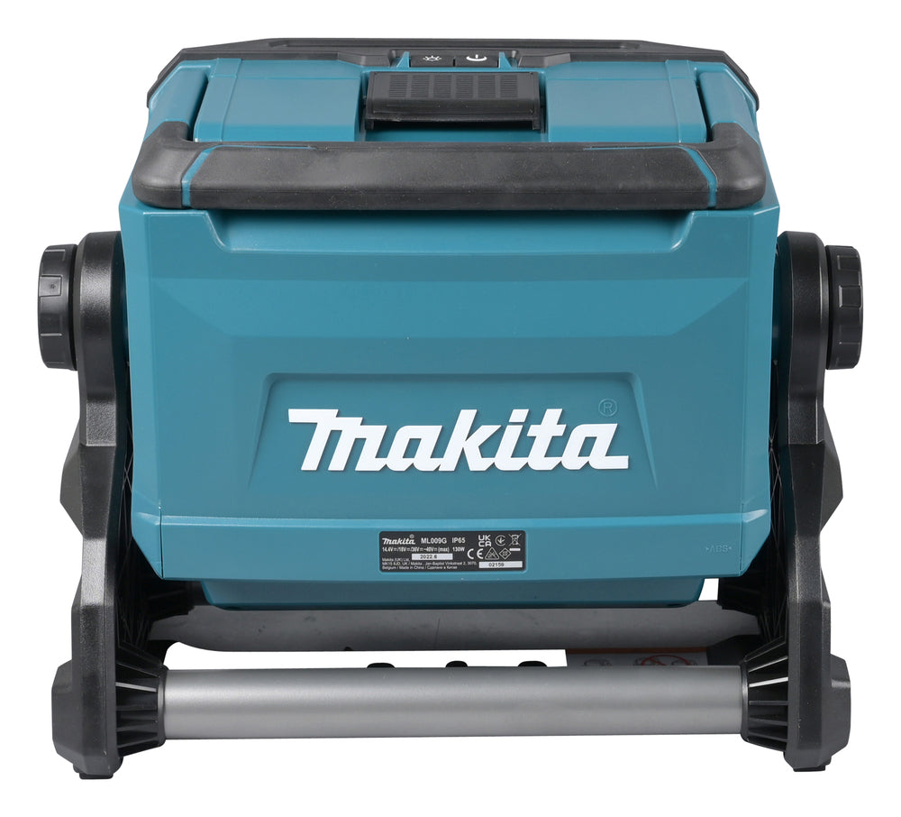 Makita LED-Akku-Baustrahler – 10.000 Lumen, 96 LEDs, IP65 & Dual-Akkuschacht (XGT/LXT) - ML009G