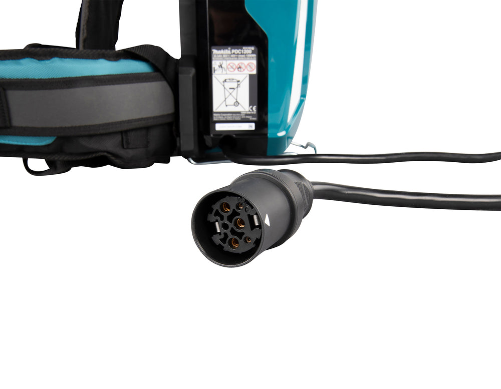 Makita Rückentragbarer Akku PDC1200 – 2x18V & 40V max. kompatibel, IPX4 - PDC1200A01