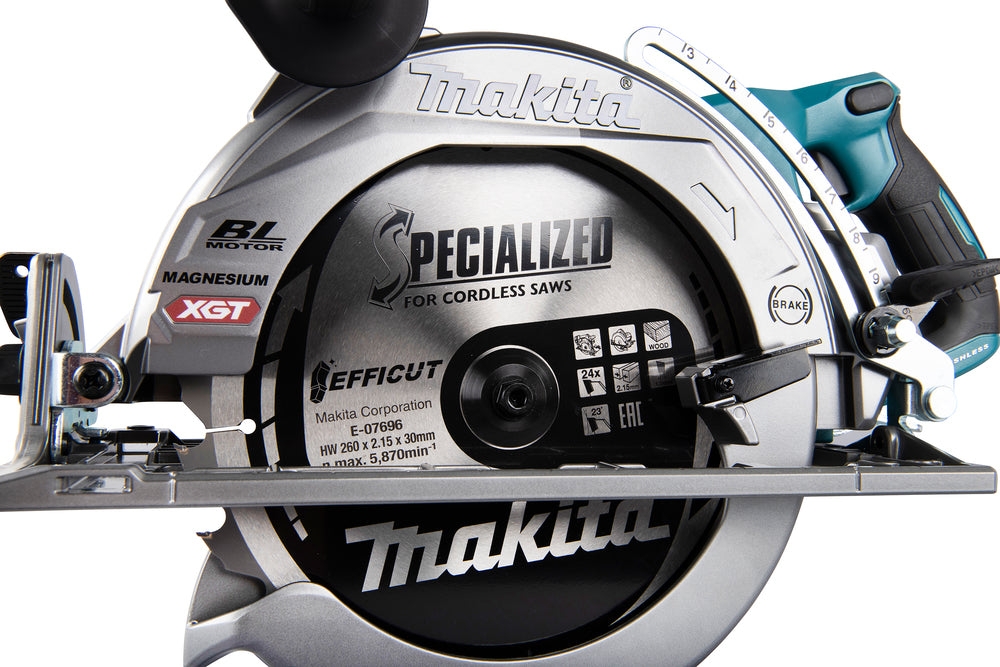Makita Akku-Handkreissäge 260 mm – kompakt, kraftvoll & präzise - RS002GZ
