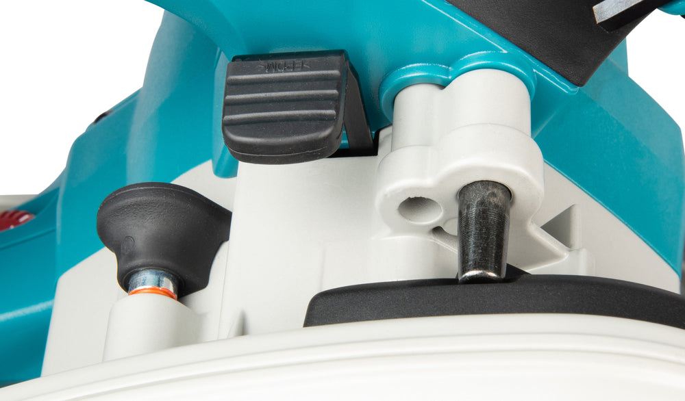 Makita Tauchsäge – regelbare Drehzahl 2.200–6.400 min⁻¹, kompatibel mit Führungsschiene - SP6000J1