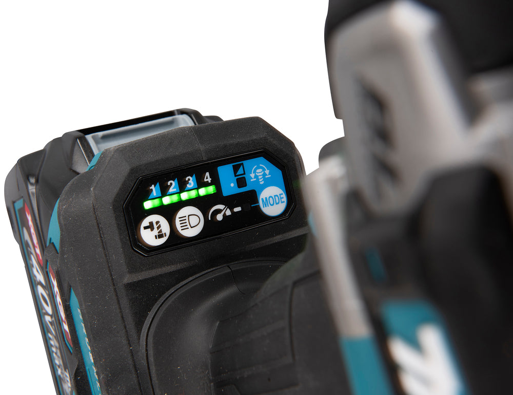 Makita Akku-Schlagschrauber 40V max – 760 Nm, Auto-Stopp, XPT-Schutz & Doppel-LED - TW007GZ