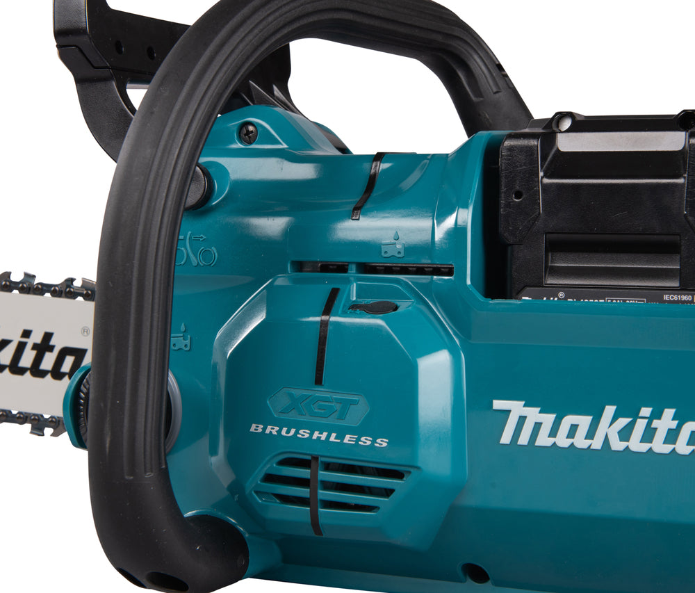 Makita Akku-Kettensäge – kraftvoll, leicht & mit werkzeuglosem Kettenwechsel - UC022GT101