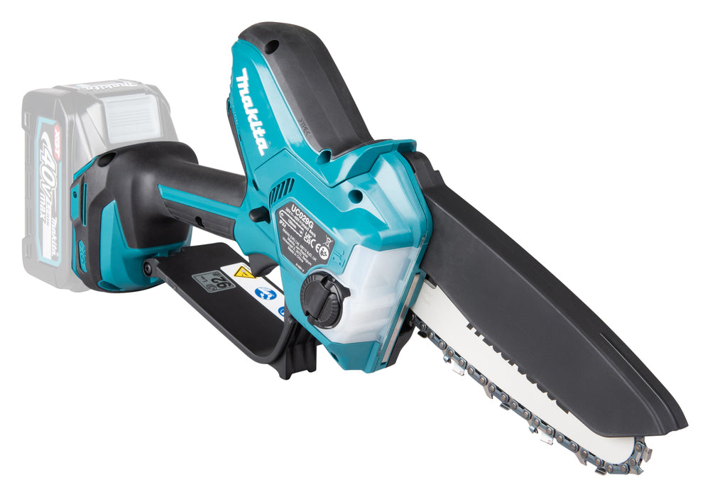 Makita Akku-Astsäge – leicht, ergonomisch & werkzeugloser Kettenwechsel - UC029GZ