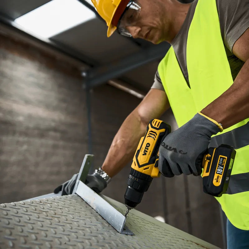 VITO Akku- Schlagbohrschrauber 18V inkl. 2Ah Akkus, Ladegerät, Koffer