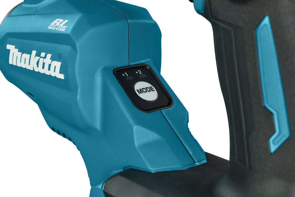 Makita Akku-Betonverdichter – 2 Betriebsmodi, inkl. 1,2 m Verdichtervorsatz Ø 32 mm - VR003GZ