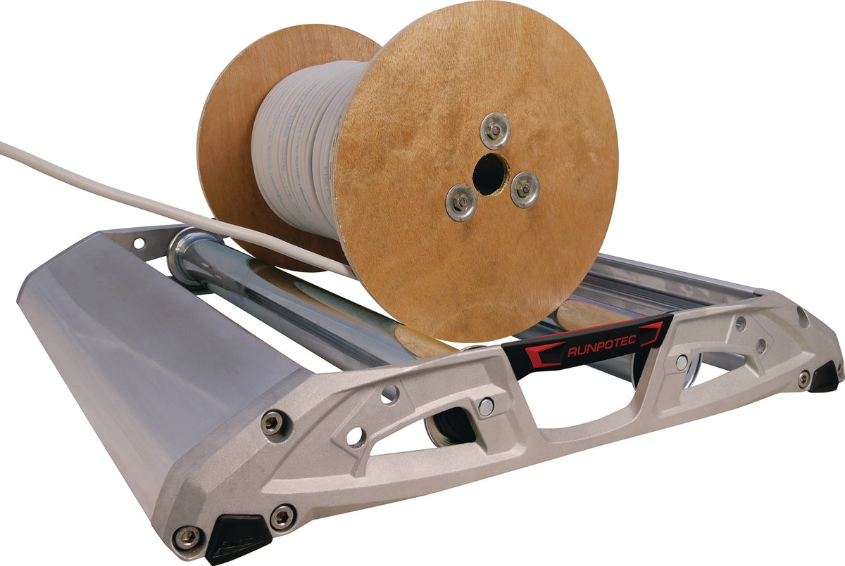 RUNPOTEC Kabelabroller PRO 670 – Ø 1000 mm, Tragfähigkeit 215 kg, Trommelbreite bis 67 cm