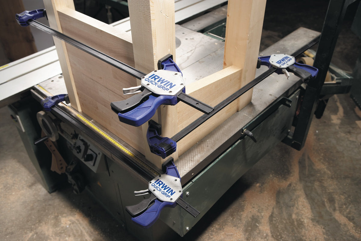 IRWIN Einhandzwinge Quick Grip 150 mm Spannweite, 92 mm Ausladung, 235-378 mm Spreizweite
