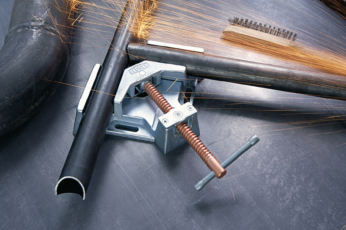 BESSEY Metallwinkelspanner WSM 60 mm Durchgangsweite – Für Schweißarbeiten