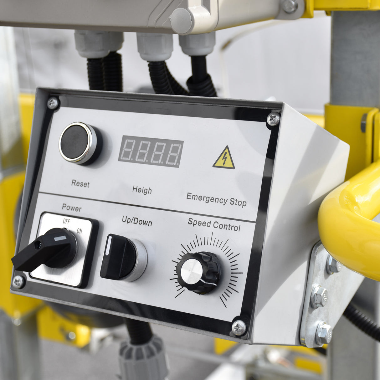 BAMATO BBSW-660PRO Blockbandsäge mit 5,9m Rollenbahn und elektrischer Höhenverstellung