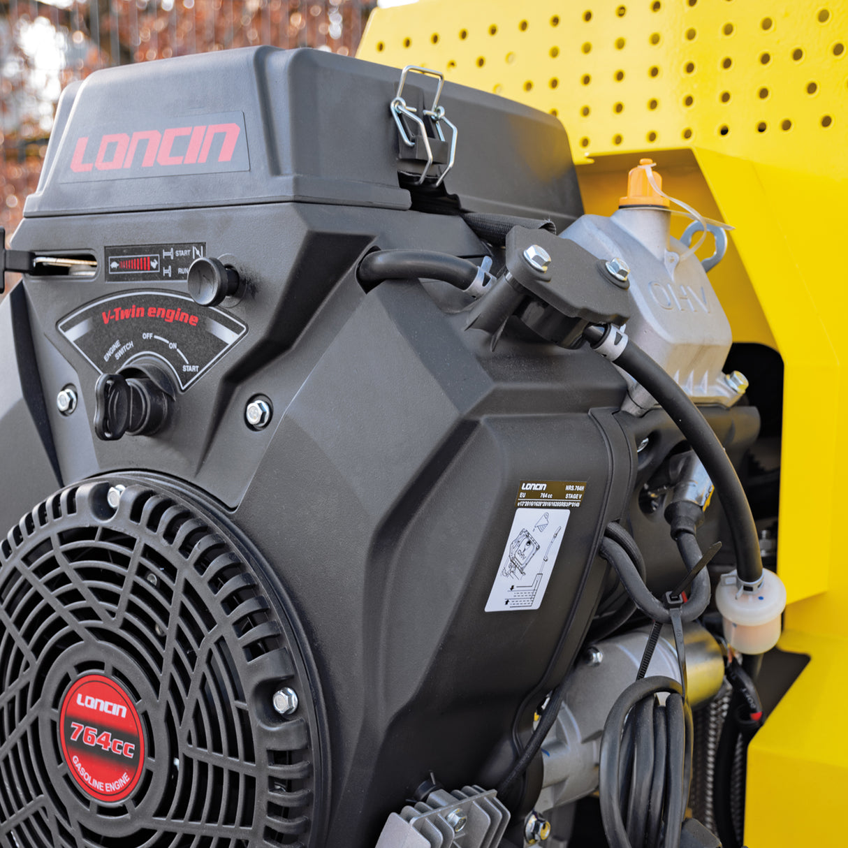 BAMATO HACK-150PRO Holzhackmaschine mit Einzugswalze