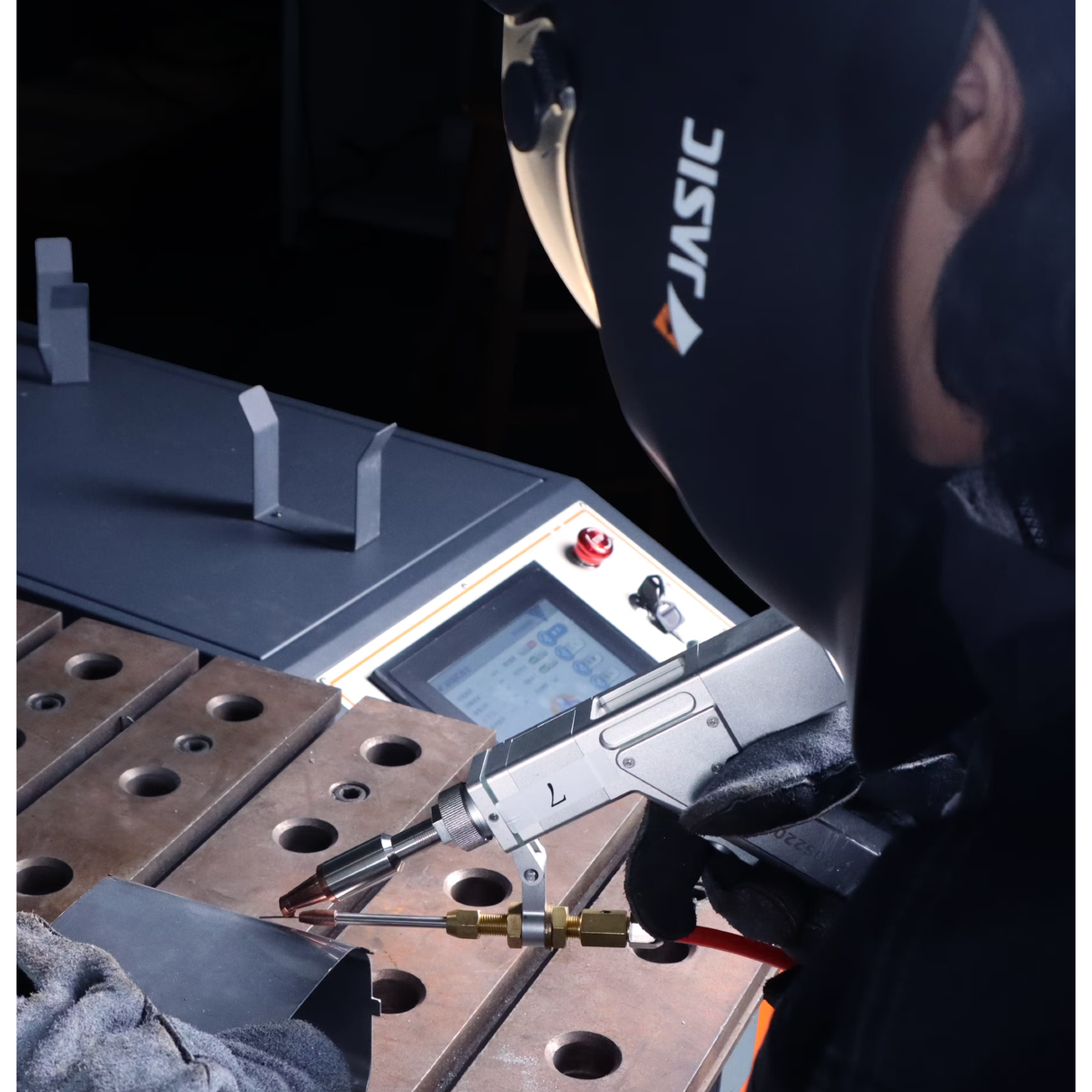 Jasic LS-20000F-D 2000W Laserschweißgerät mit doppeltem Drahtvorschub - Laser Schweißgerät - LS20000FD