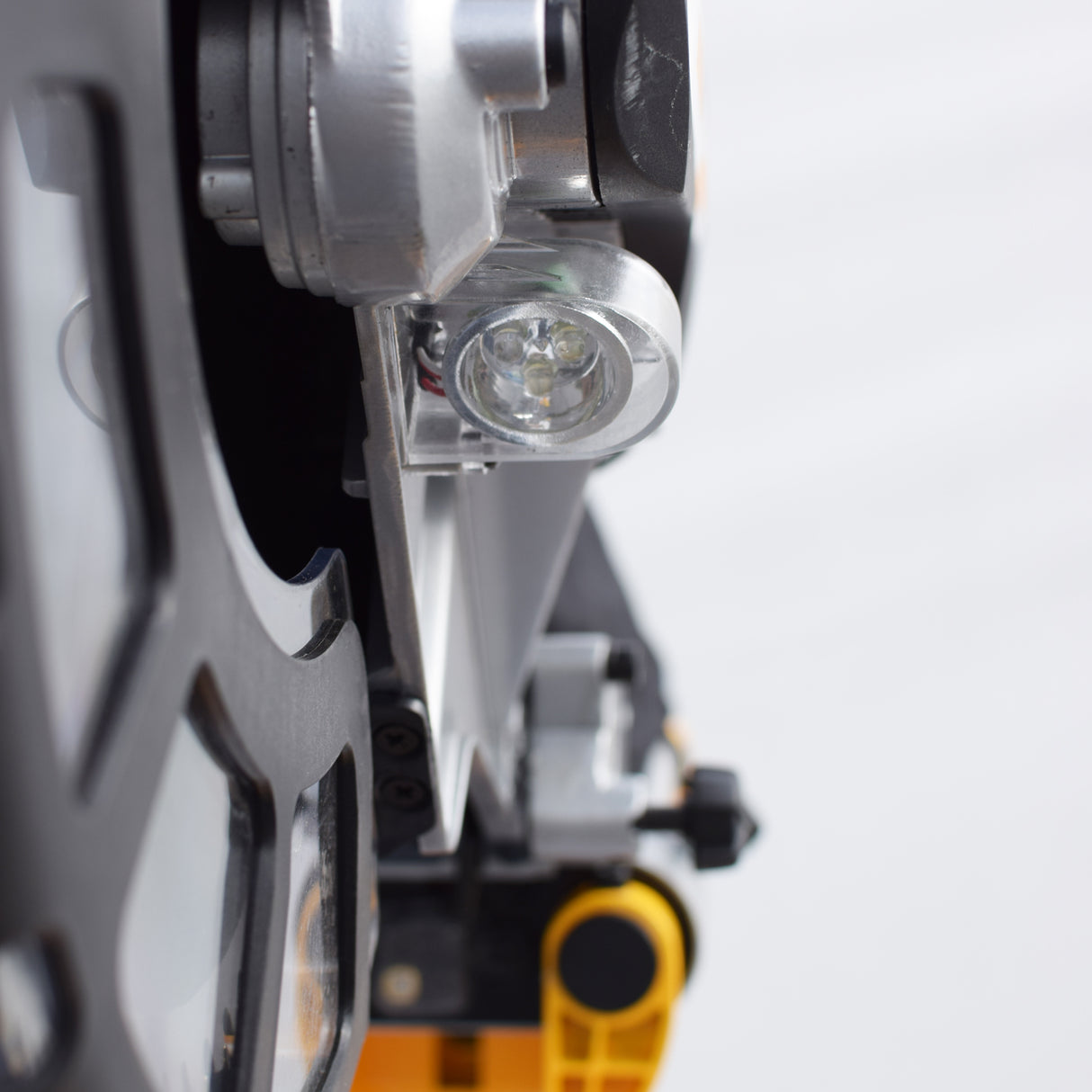 BAMATO Abläng- und Gehrungssäge KP-350PRO mit Sanftanlauf