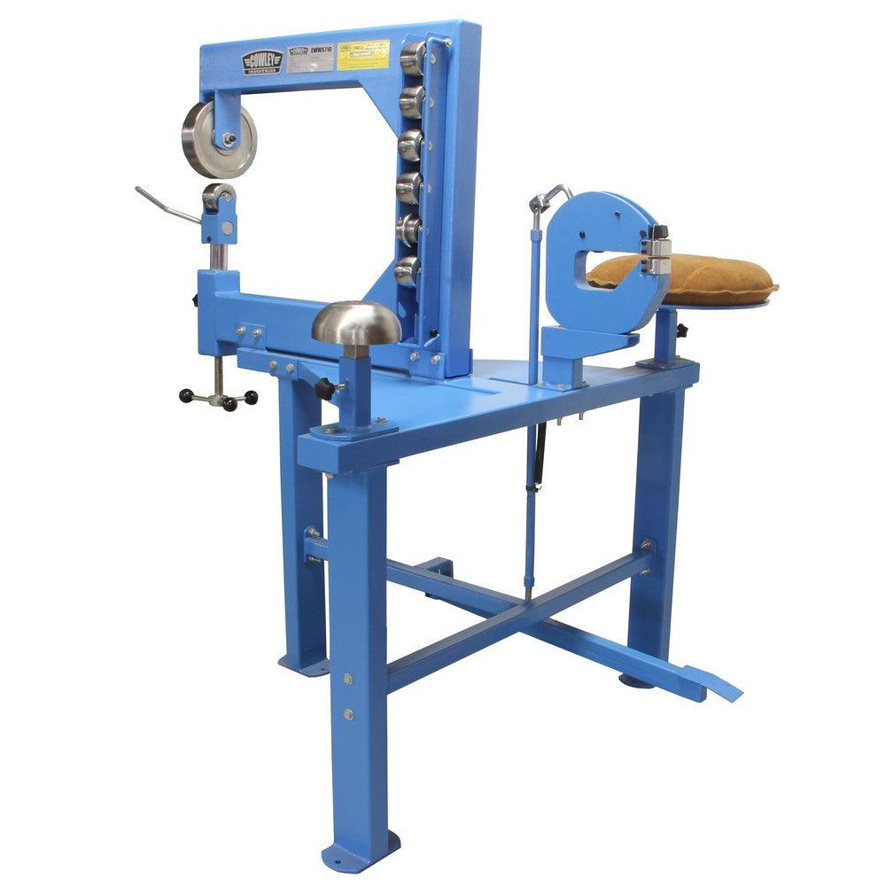 Cowley Rollenstreckmaschine Streckgerät Stauchgerät Ausbeulamboß Ledersandsack 4-fach Arbeitsplatz Metallbearbeitung English Wheel Oldtimer - EWWS710 - Tools.de TP Profishop GmbH