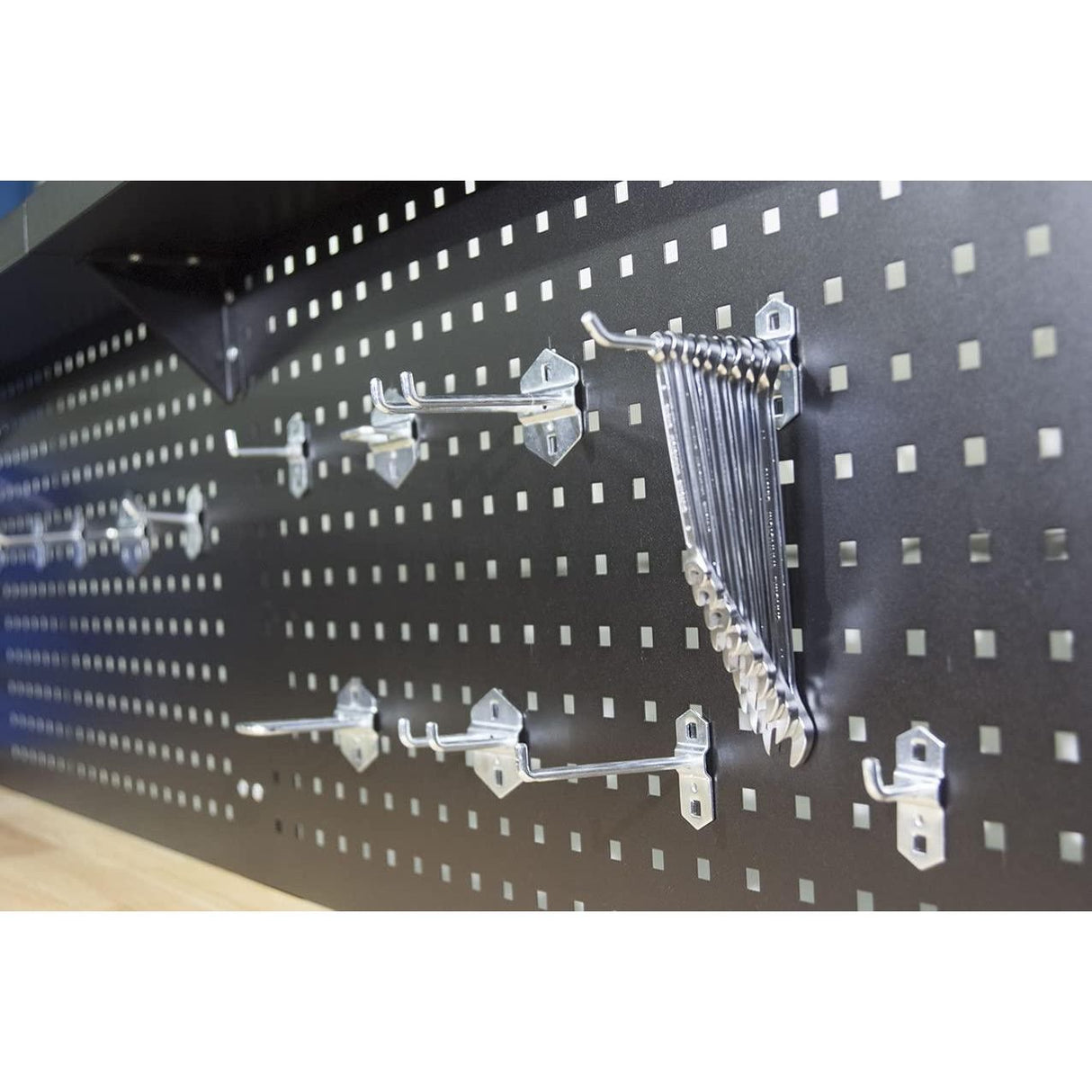 KROFtools Profi 215cm Werkbank mit Schubladen, Werkzeugwagen mit 6 Rollen, fahrbare Werkbank, Massivholzplatte inkl. Rückwand, Haken & Ablagefächer - Tools.de TP Profishop GmbH