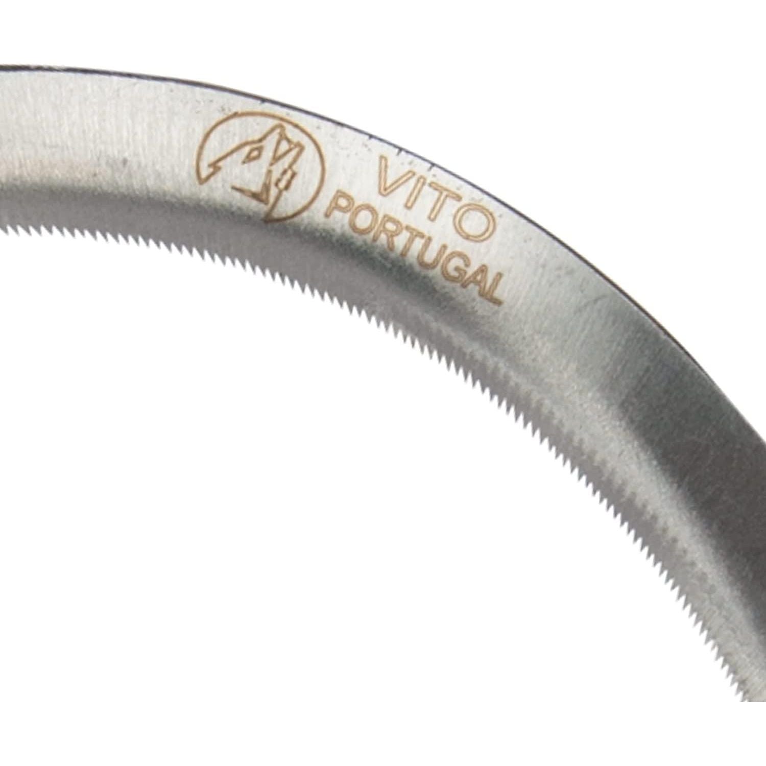 VITO Blattsichel mit Holzstiel, Sichel aus gehärtetem Stahl - Mondsichel - Blattsichel - Sense - Maße 390 x 150 mm - ein Leichtgewicht mit nur 188GR - Handmade in Portugal - VIFCJ - Tools.de TP Profishop GmbH