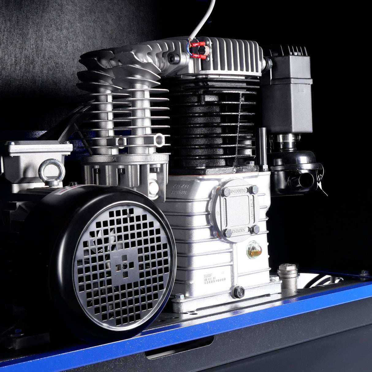 ZionAir Silent Kompressor Schallgedämmt 4kW 400V 11bar 270 Liter Tank Stern-Dreieck CP40S270SD - Tools.de TP Profishop GmbH