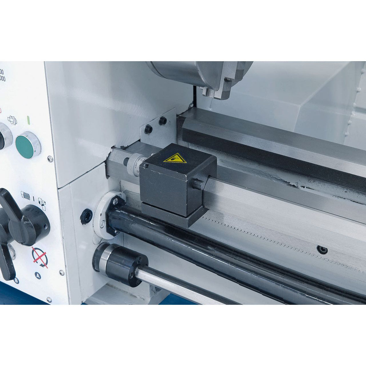 BERNARDO Bearbeitungszentre – Modell Proficenter 900 Vario / 400 V