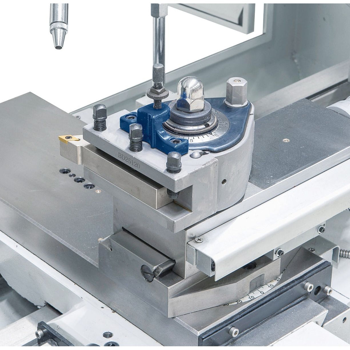 BERNARDO Universaldrehmaschine mit stufenloser Drehzahl – Modell Compact 400 x 1000 V-constant inkl. 3-Achs-Digitalanzeige