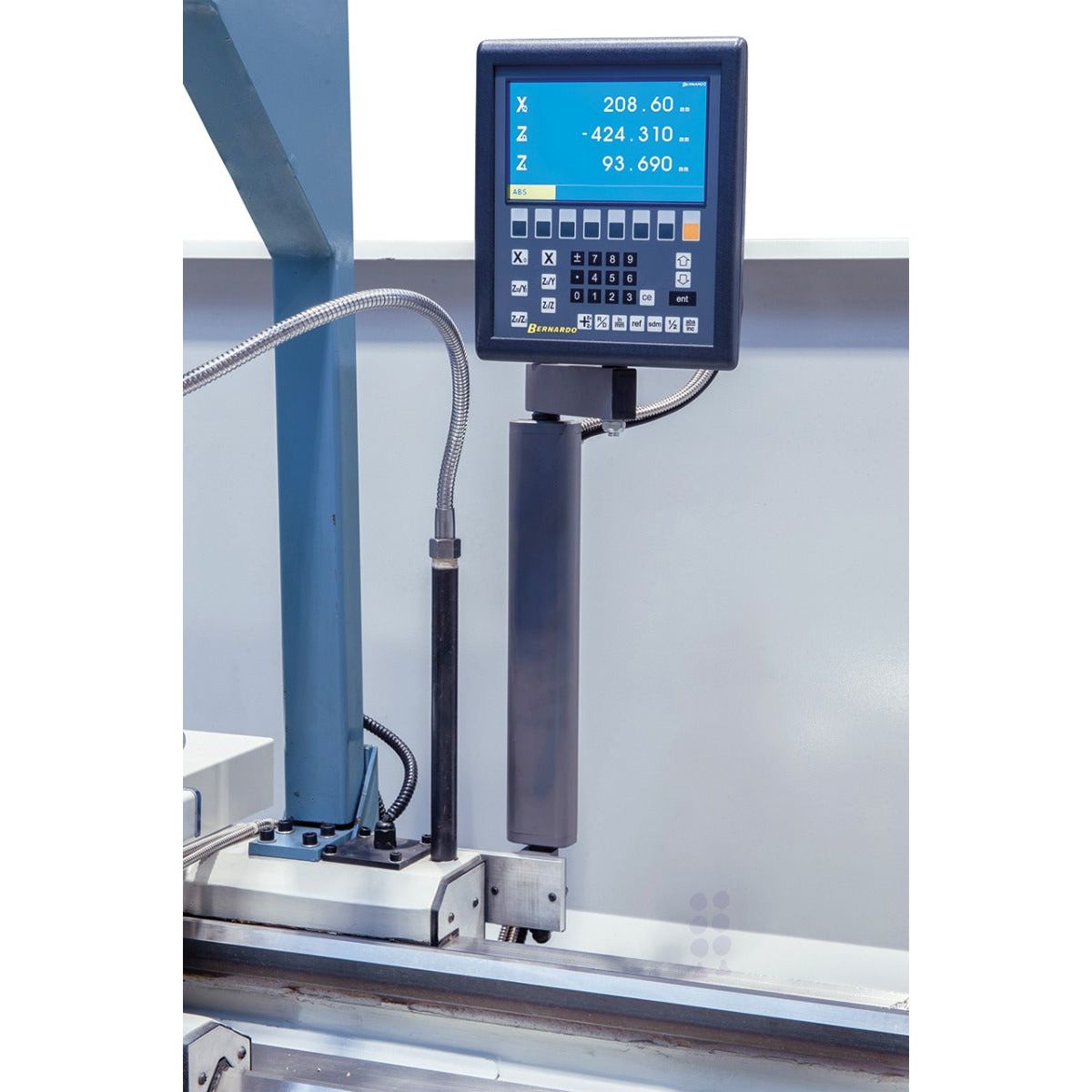 BERNARDO Universaldrehmaschine – Modell Goliath 660 x 3000 inkl. 3-Achs-Digitalanzeige