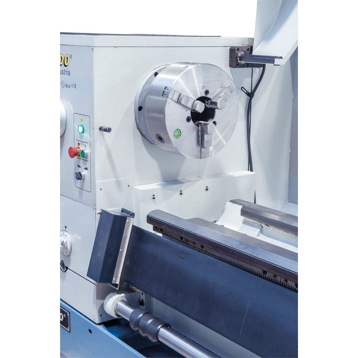 BERNARDO Universaldrehmaschine – Modell Goliath 660 x 3000 inkl. 3-Achs-Digitalanzeige