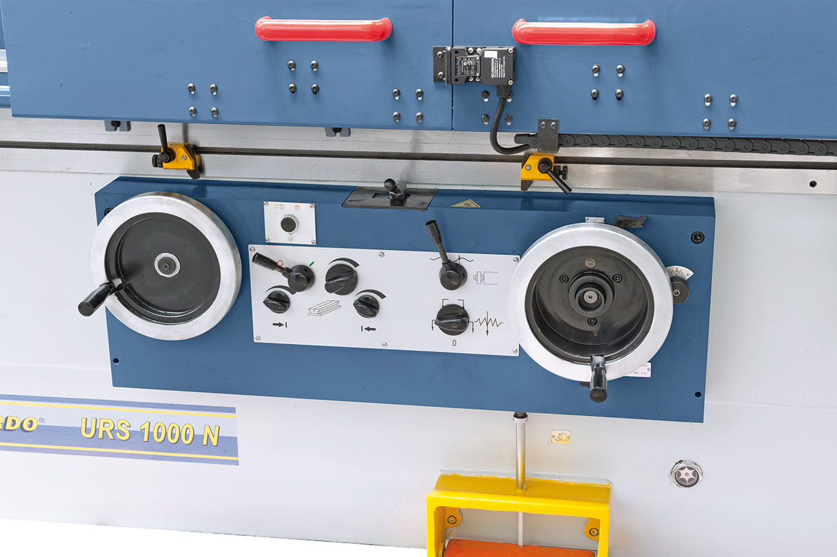 BERNARDO Universal-Rundschleifmaschinen – Modell URS 1000 N inkl. 2-Achs-Digitalanzeige ES-12 H