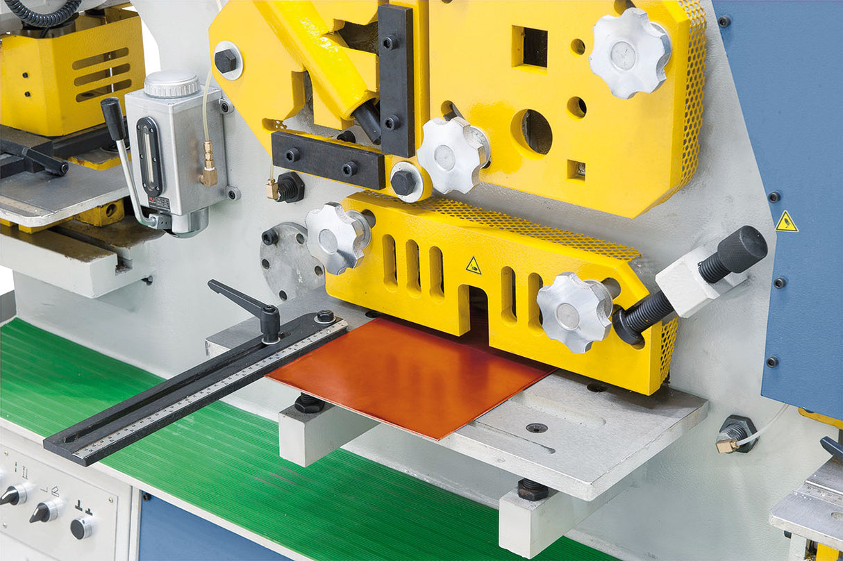 BERNARDO Hydraulische Profilstahlscheren – Modell HPS 60