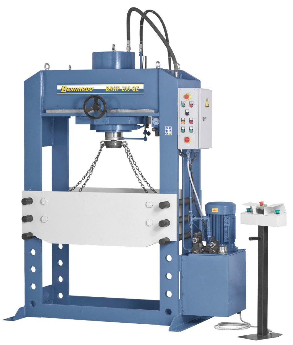 BERNARDO Hydraulische Werkstattpresse mit verschiebbarem Zylinder – Modell BRHP 250 QZ