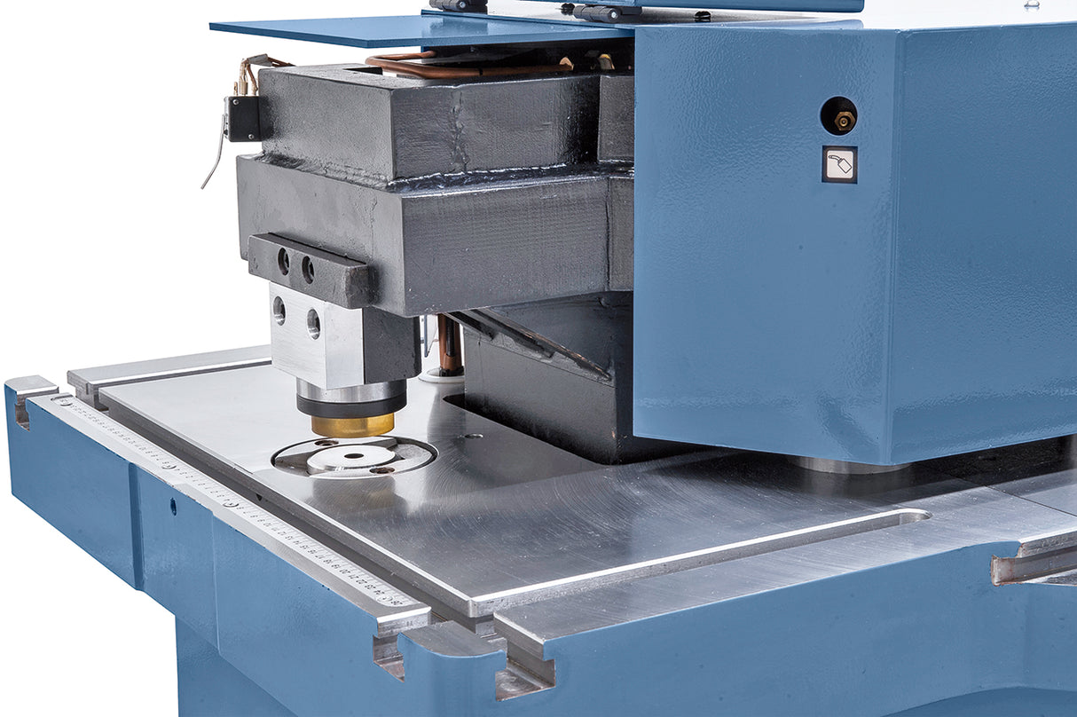 BERNARDO Hydraulische Ausklinkmaschinen – Modell HA 200 x 6 VSW