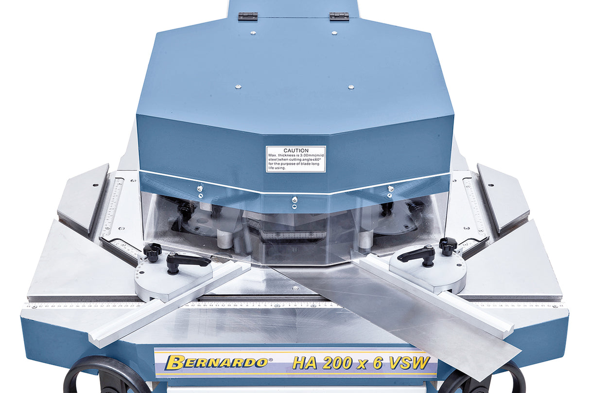 BERNARDO Hydraulische Ausklinkmaschinen – Modell HA 200 x 6 VSW