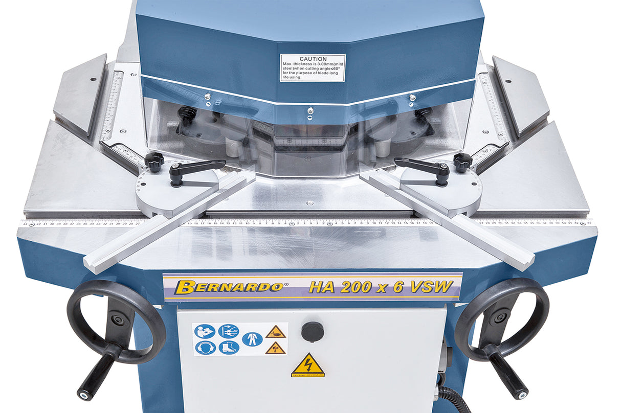 BERNARDO Hydraulische Ausklinkmaschinen – Modell HA 200 x 6 VSW