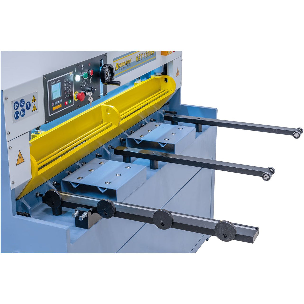 BERNARDO – Modell Hydraulische Tafelschere HST 1300 x 4 *