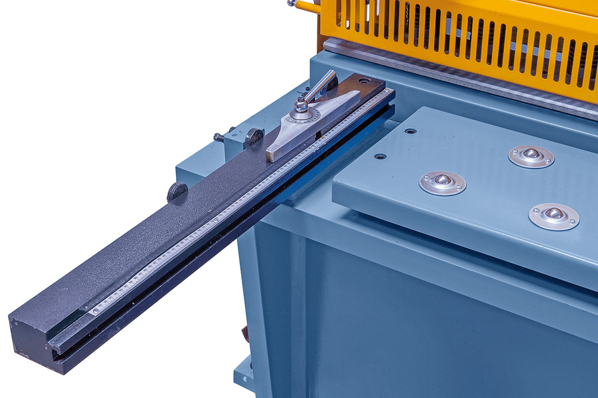 BERNARDO Hydraulische Kulissen-Tafelscheren – Modell HKS 3200 x 12