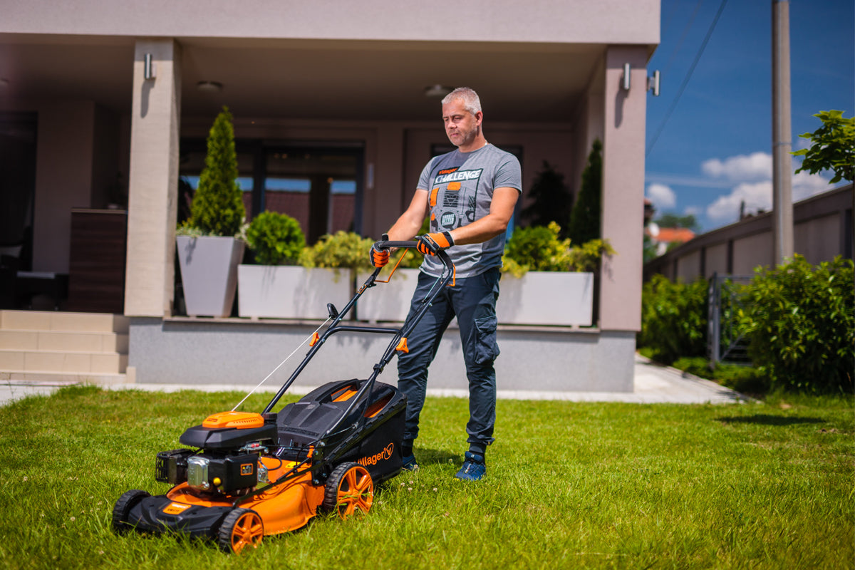 Villager ATLAS 4111 T - 4-in-1 Benzin-Rasenmäher mit 46 cm Schnittbreite & Radantrieb - VI-060170