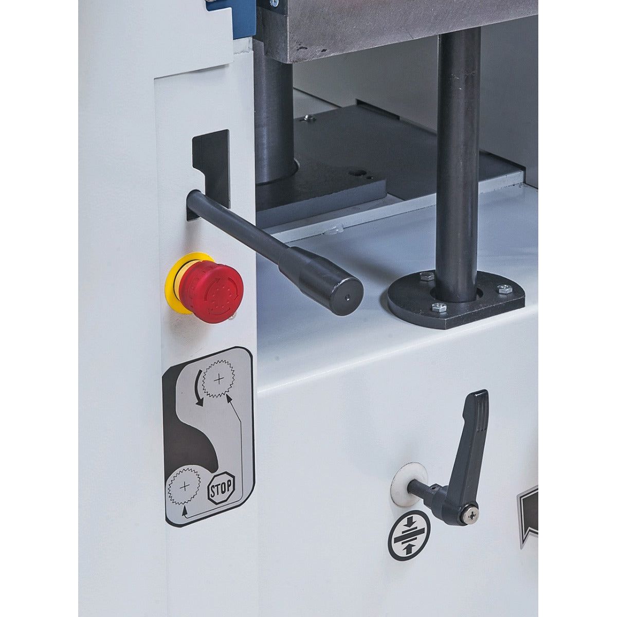 BERNARDO Abricht- und Dickenhobelmaschine mit Spiralhobelwelle – Modell AD 410 S - 400 V