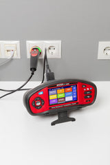 BENNING Gerätetester-Set IT 200 + EV 3-2 – Normkonforme Prüfung von Elektroanlagen & Wallboxen im L-Boxx Koffer