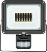 LED-Strahler JARO 4060 30 W 3450 lm IP65 von BRENNENSTUHL – helles Licht für Außenbereiche